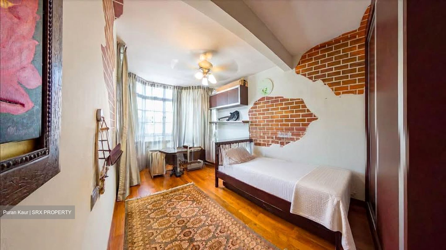 Namly Court (D10), Terrace #597614071